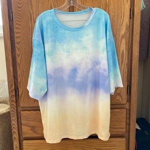 Size 5X Cool summer plus size tshirt!